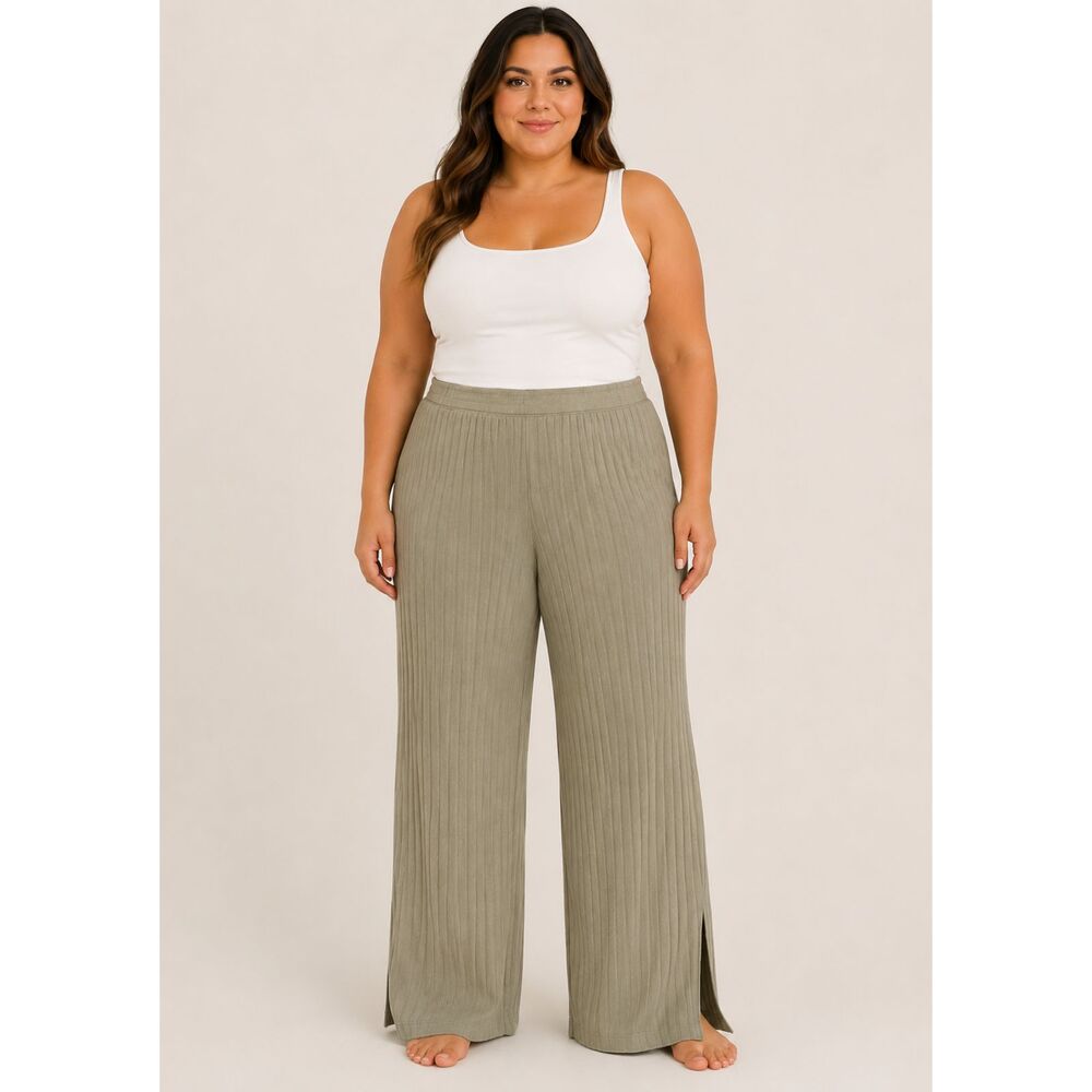 Secret Treasures Ribbed Knit Pants Women’s 2X Green Wide Leg Slit Hem Stretch
